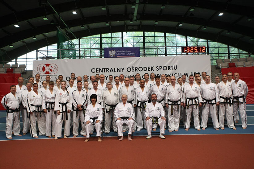 9th-IDC-Spala-Poland-09-group