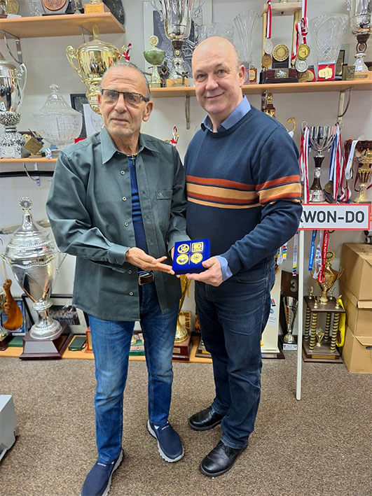 Visit-of-Master-Abouslaiman-in-ITF-Office01