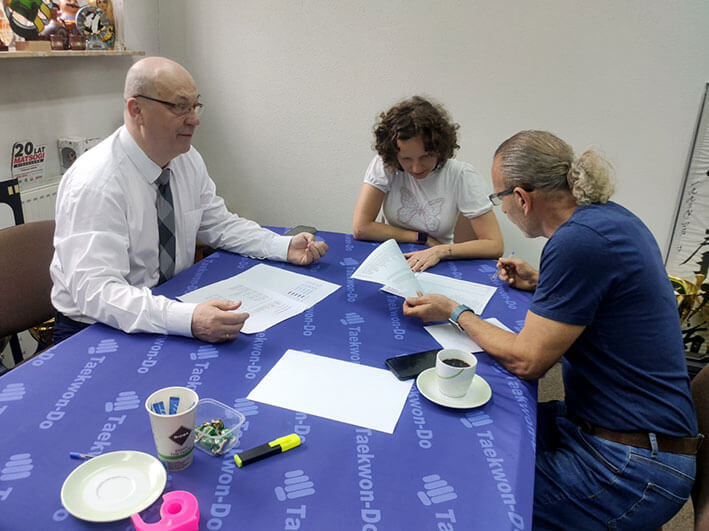 Visit-of-Master-Abouslaiman-in-ITF-Office02